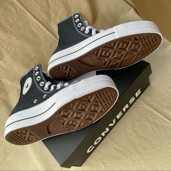 🚫SOLD🚫CONVERSE X-Hi Black Platform Chuck Taylors - Picture 3 of 8